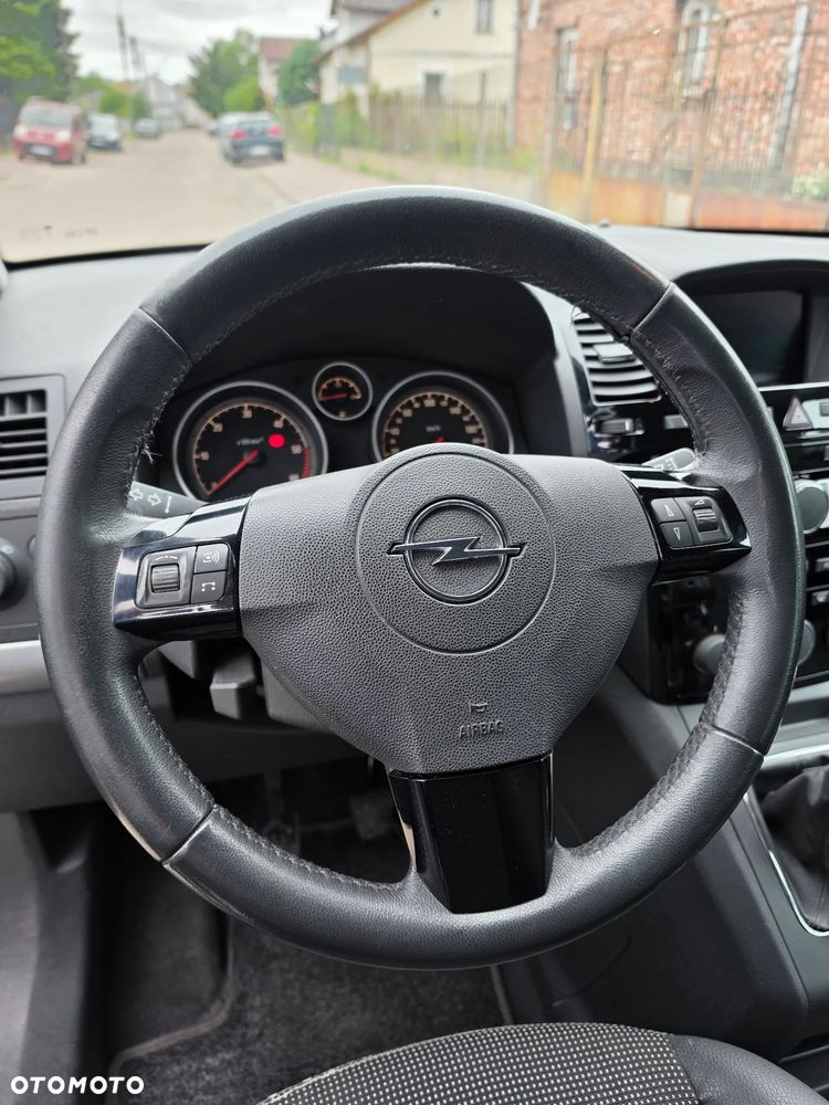 Opel Zafira 1.7 CDTI Cosmo - 31