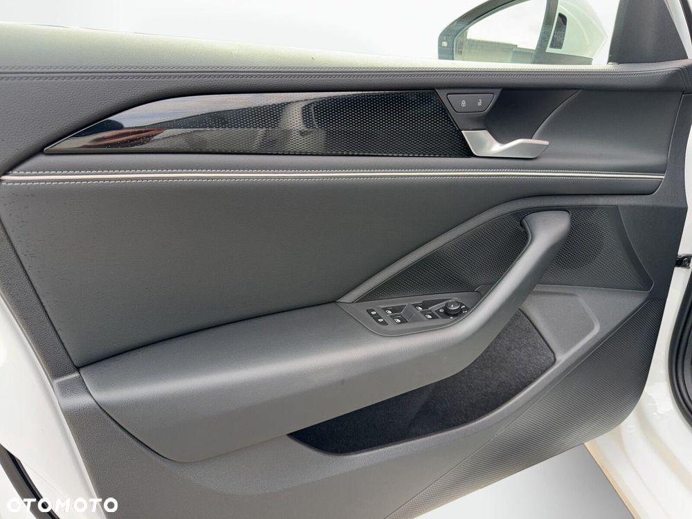 Volkswagen Passat Variant 1.5 TSI ACT mHEV Business DSG - 15
