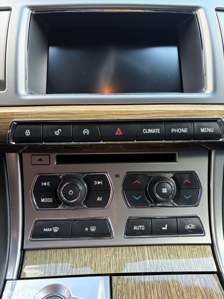Jaguar XF 3.0 V6 D S Premium Luxury - 21