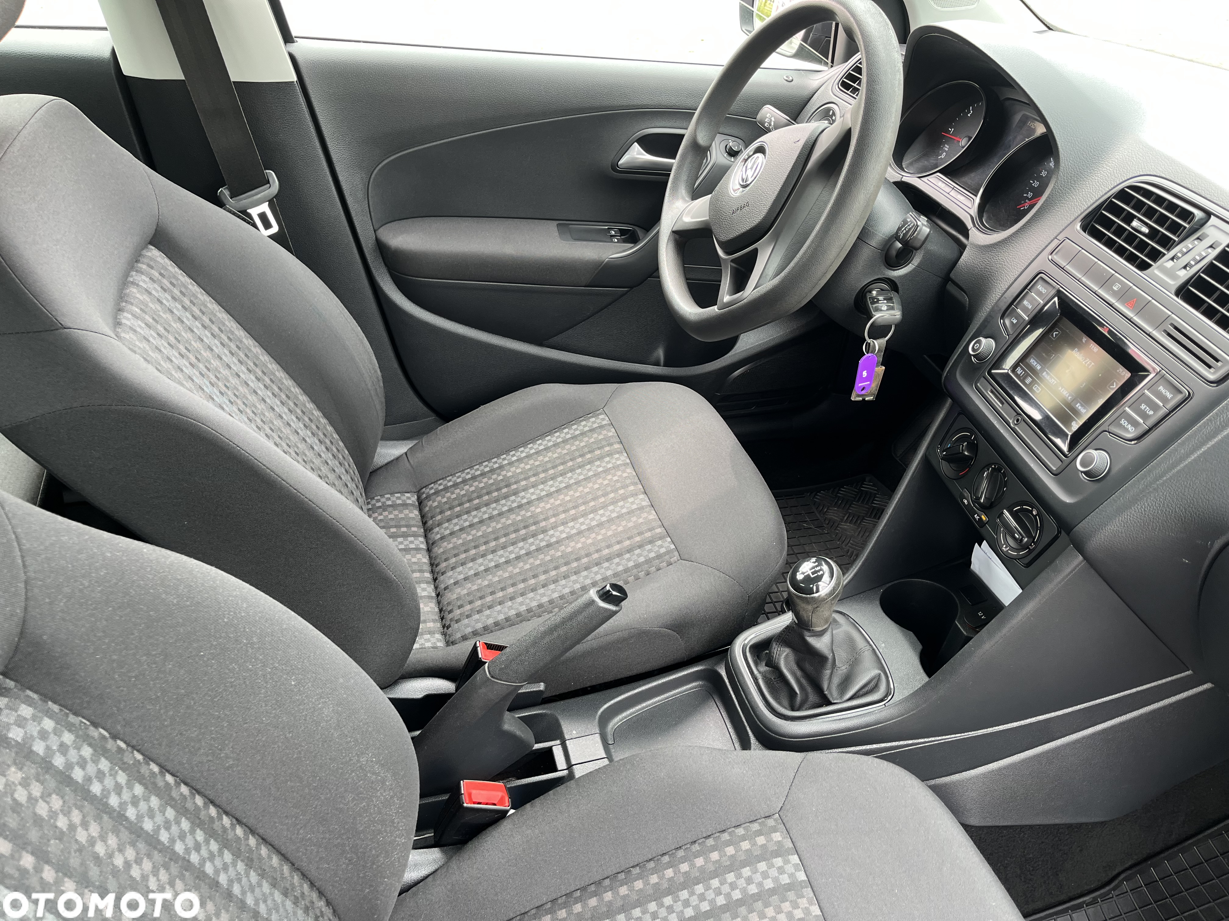 Volkswagen Polo - 9