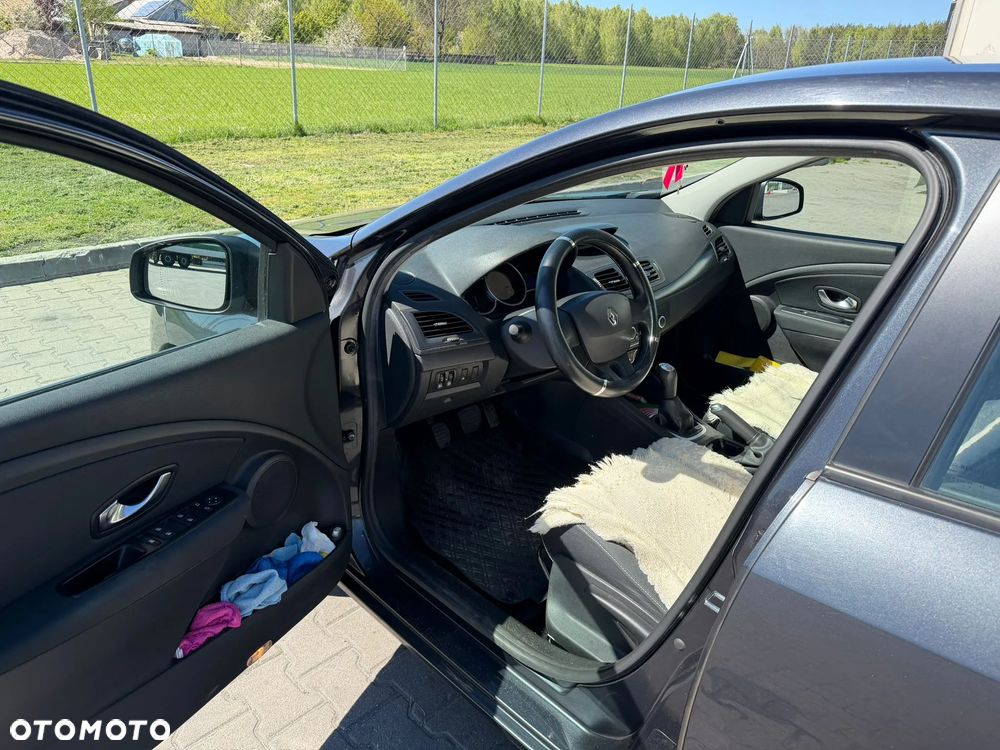 Renault Megane 1.6 16V Expression Euro5 - 13