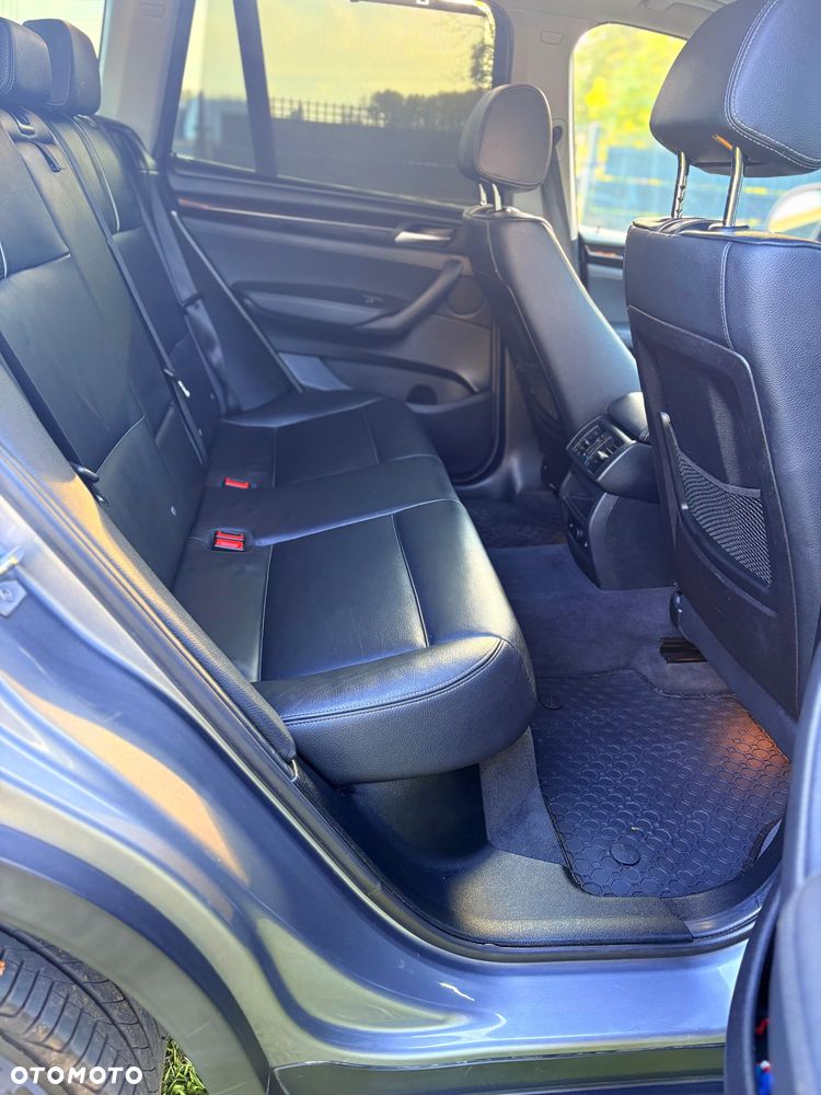BMW X3 xDrive28i xLine - 13