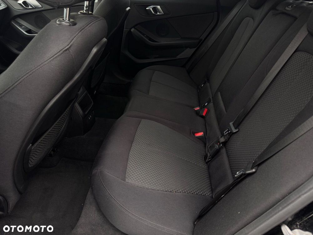 BMW Seria 2 - 23