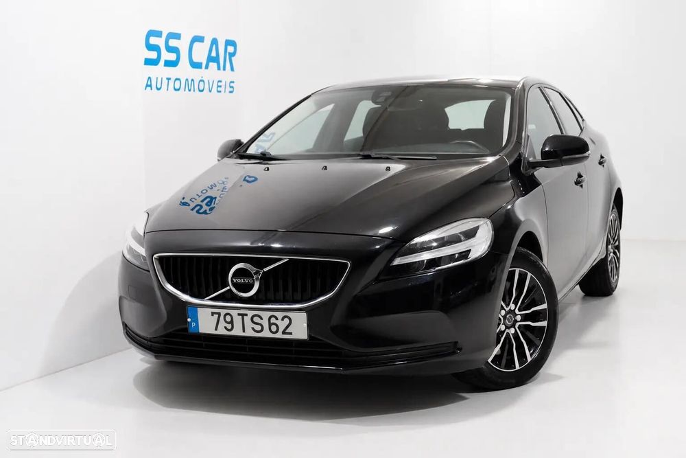 Volvo V40 Cross Country 2.0 D2 Momentum Geartronic - 2