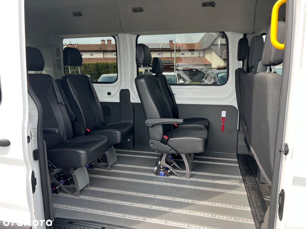Ford Transit - 22