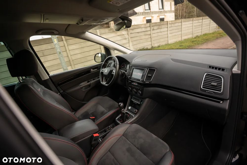 Seat Alhambra 2.0 TDI Ecomotive FR-Line - 24