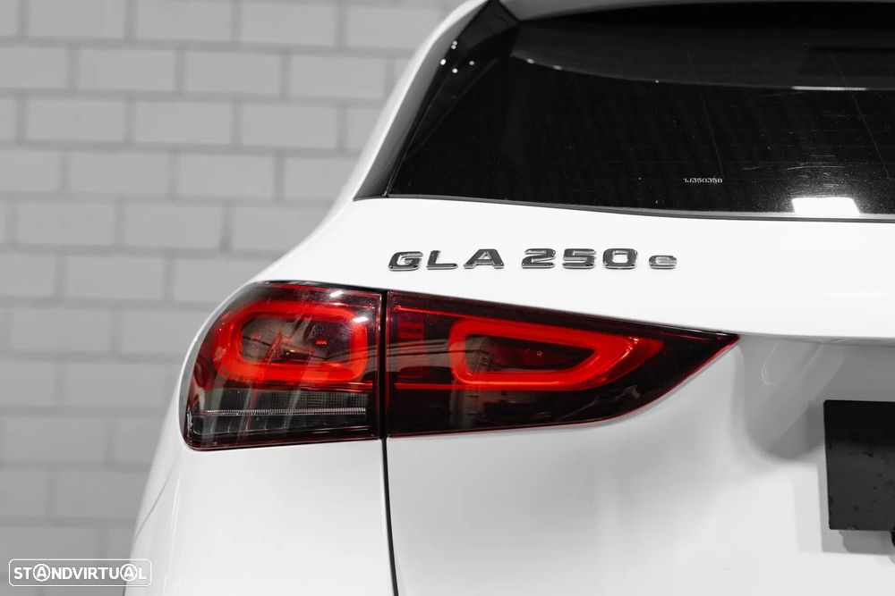 Mercedes-Benz GLA 250 e 8G-DCT AMG Line - 46