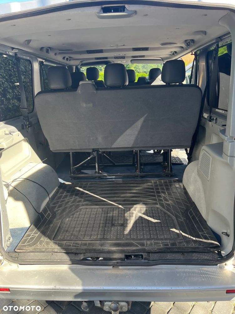 Renault Trafic Grand Passenger Pack Clim - 4