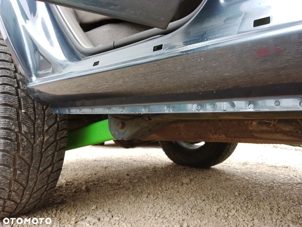 Jeep Grand Cherokee - 8