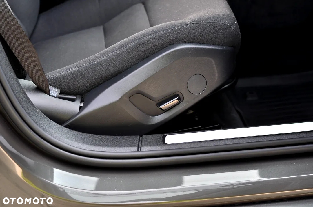 Volvo V60 B3 B Geartronic RDesign - 24