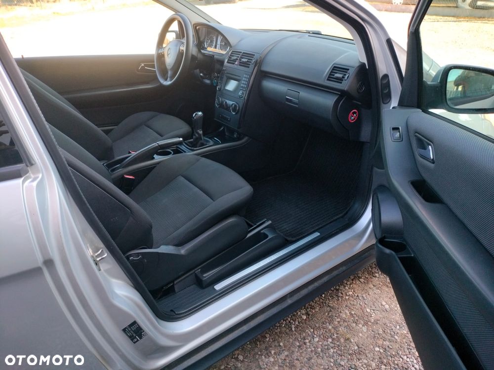 Mercedes-Benz Klasa A 180 CDI DPF Special Edition - 7