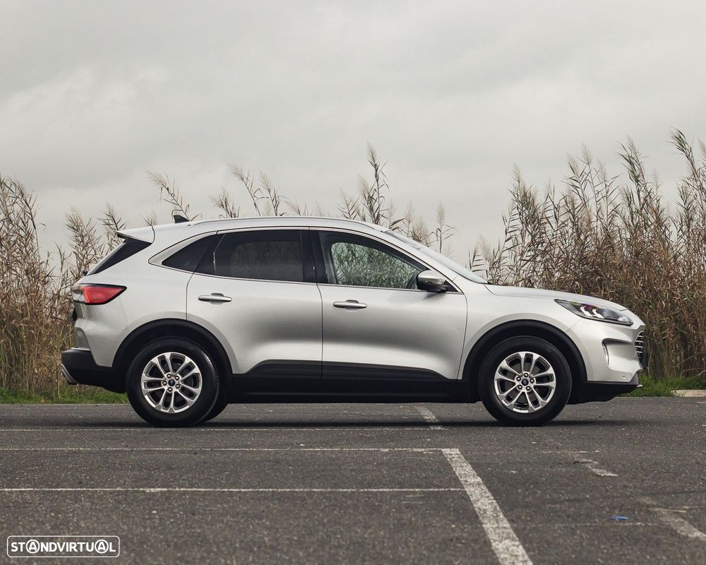 Ford Kuga 1.5 TDCi EcoBlue Titanium - 3