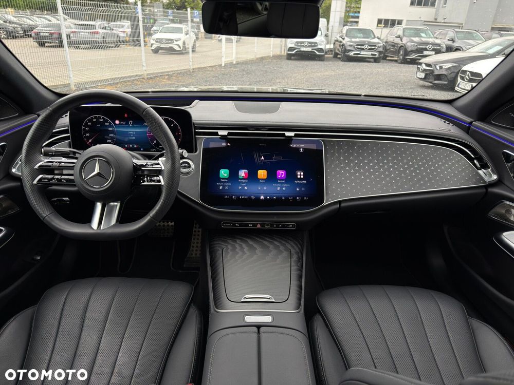 Mercedes-Benz Klasa E 220 d mHEV 4-Matic AMG 9G-Tronic - 22