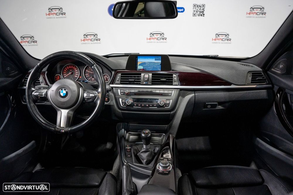 BMW 320 d Pack M - 11
