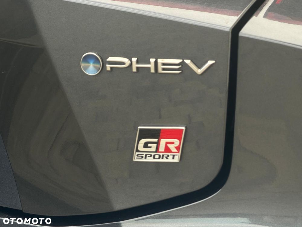 Toyota C-HR 2.0 GR SPORT - 22