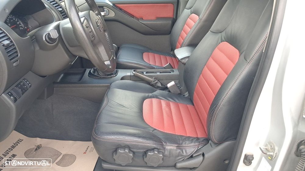 Nissan Navara 2.5 dCi CD LE Sport Edition - 16