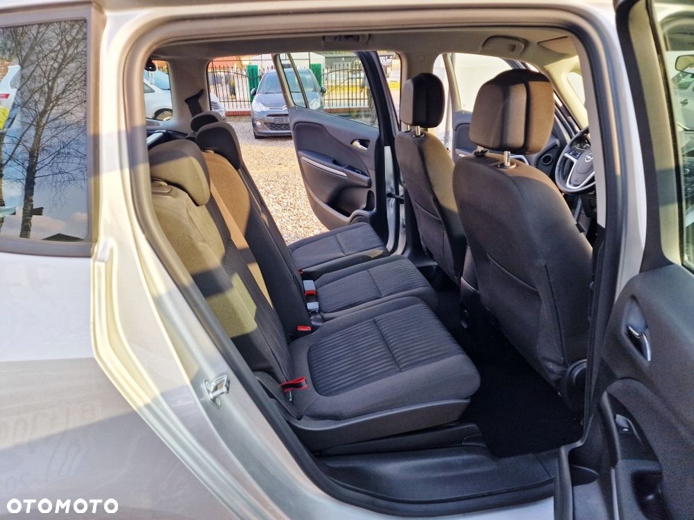 Opel Zafira Tourer 1.4 Turbo Edition - 16