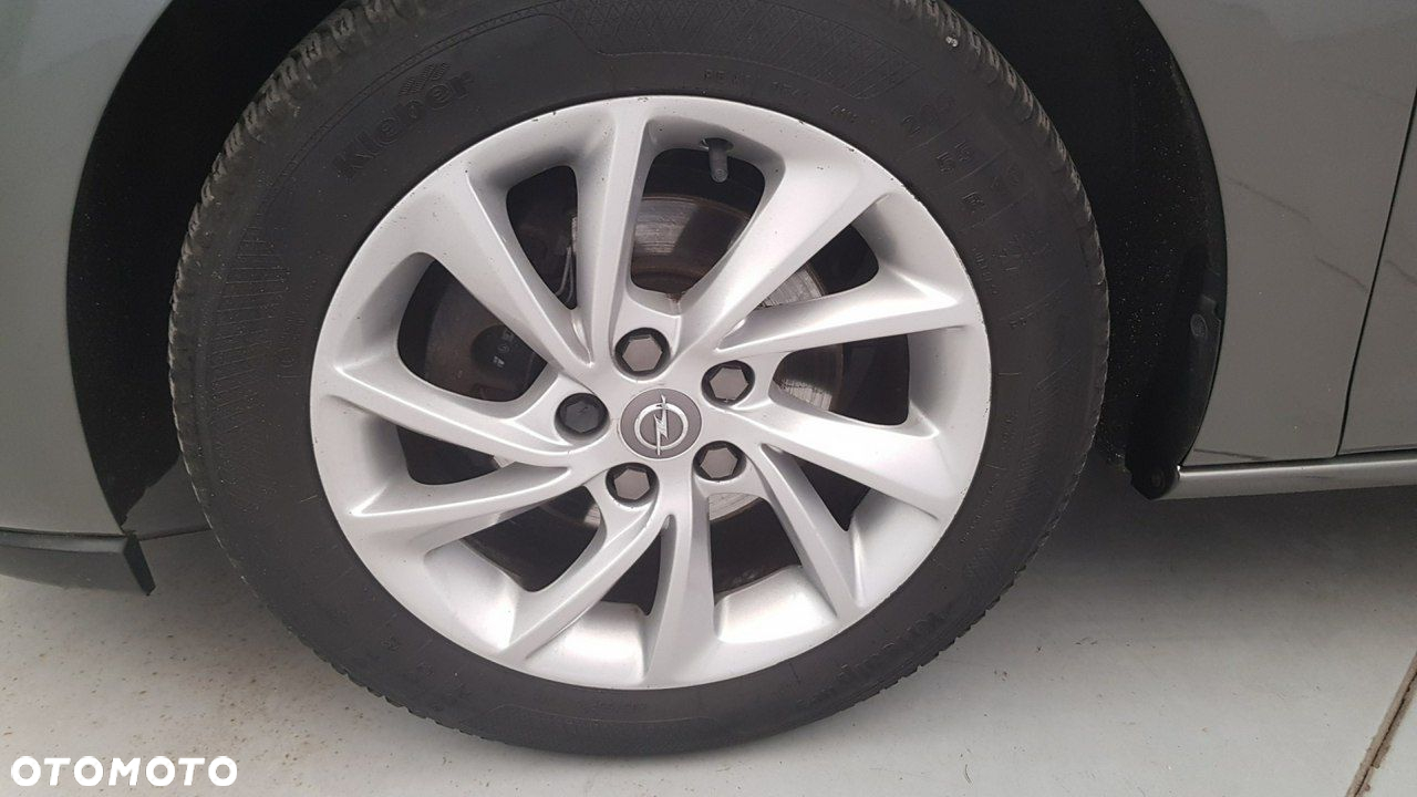 Opel Astra - 9