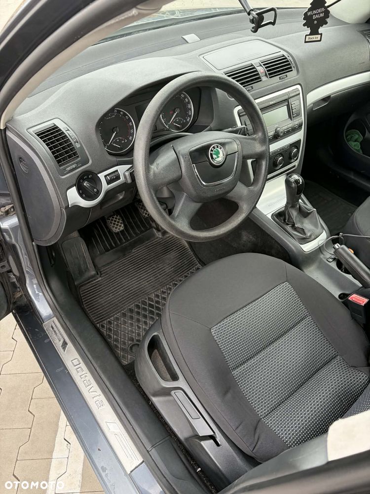 Skoda Octavia 1.9 TDI Ambiente - 6
