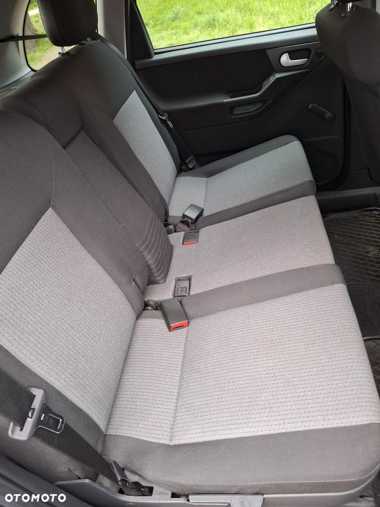 Opel Meriva 1.6 16V Cosmo - 9