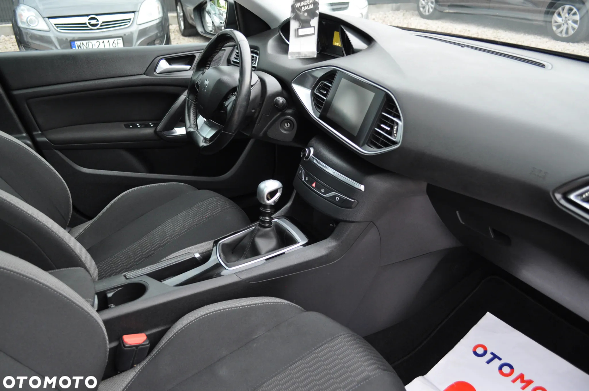 Peugeot 308 1.2 PureTech Style S&S - 17