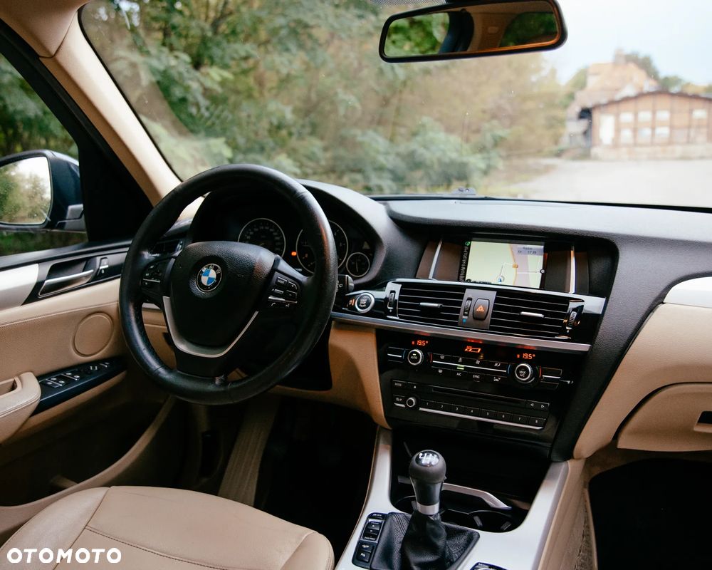 BMW X3 xDrive20d - 21