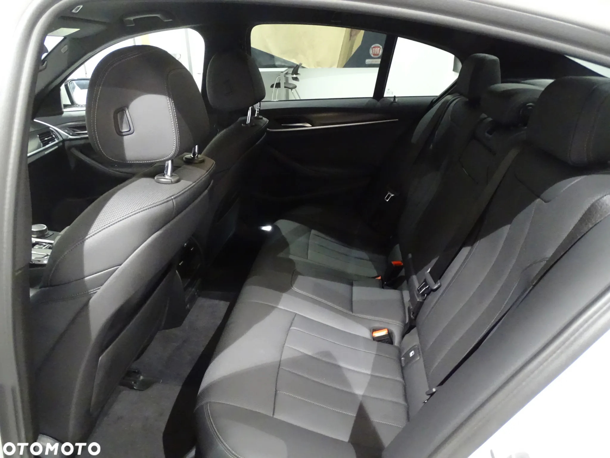 BMW Seria 5 - 16