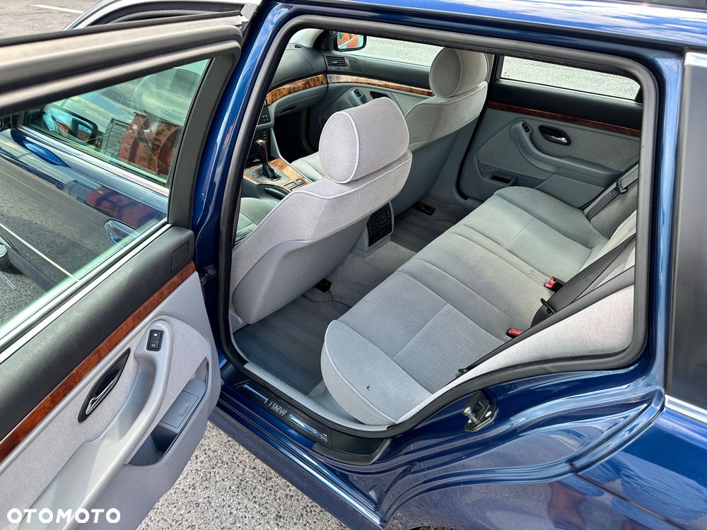 BMW Seria 5 - 15