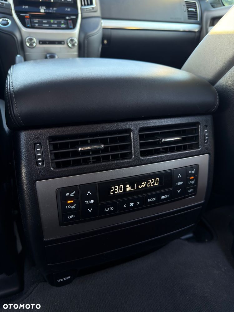 Toyota Land Cruiser LC 4.6 Limited 7os - 12