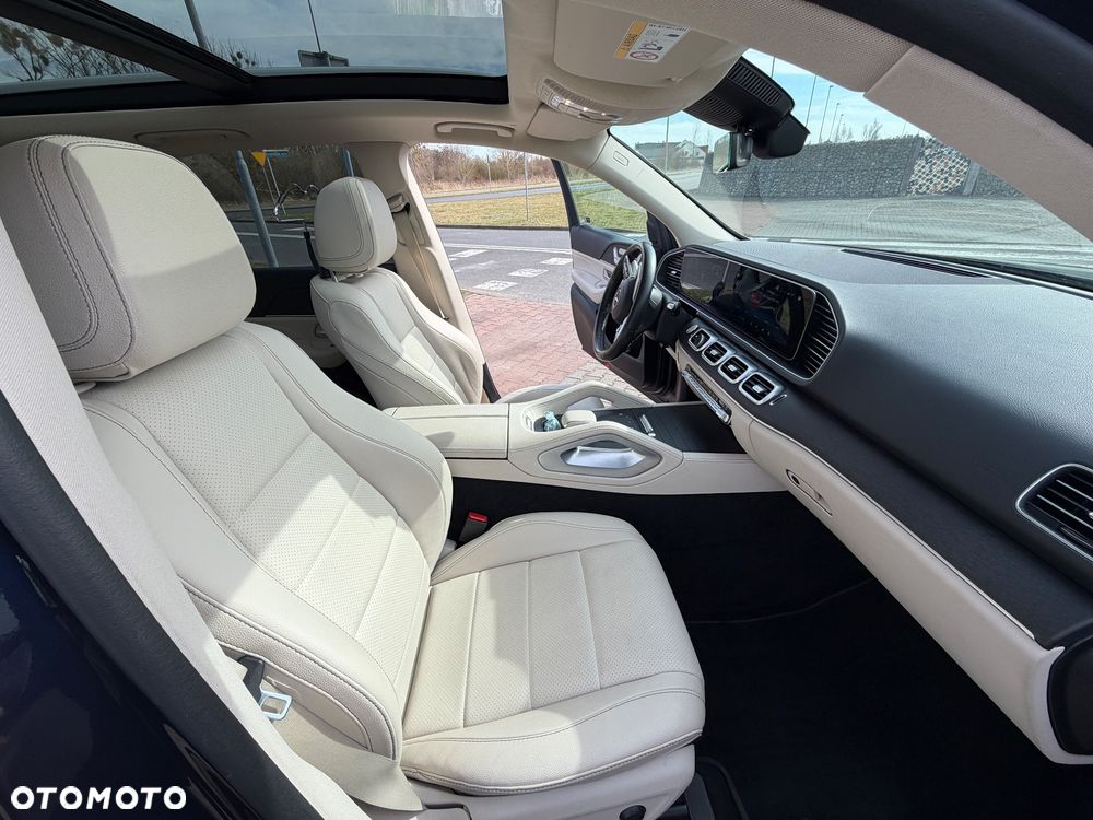 Mercedes-Benz GLE - 34