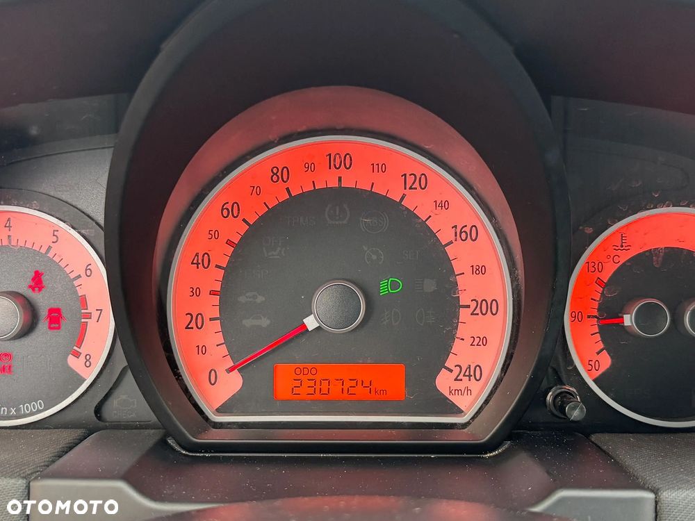 Kia Ceed - 10