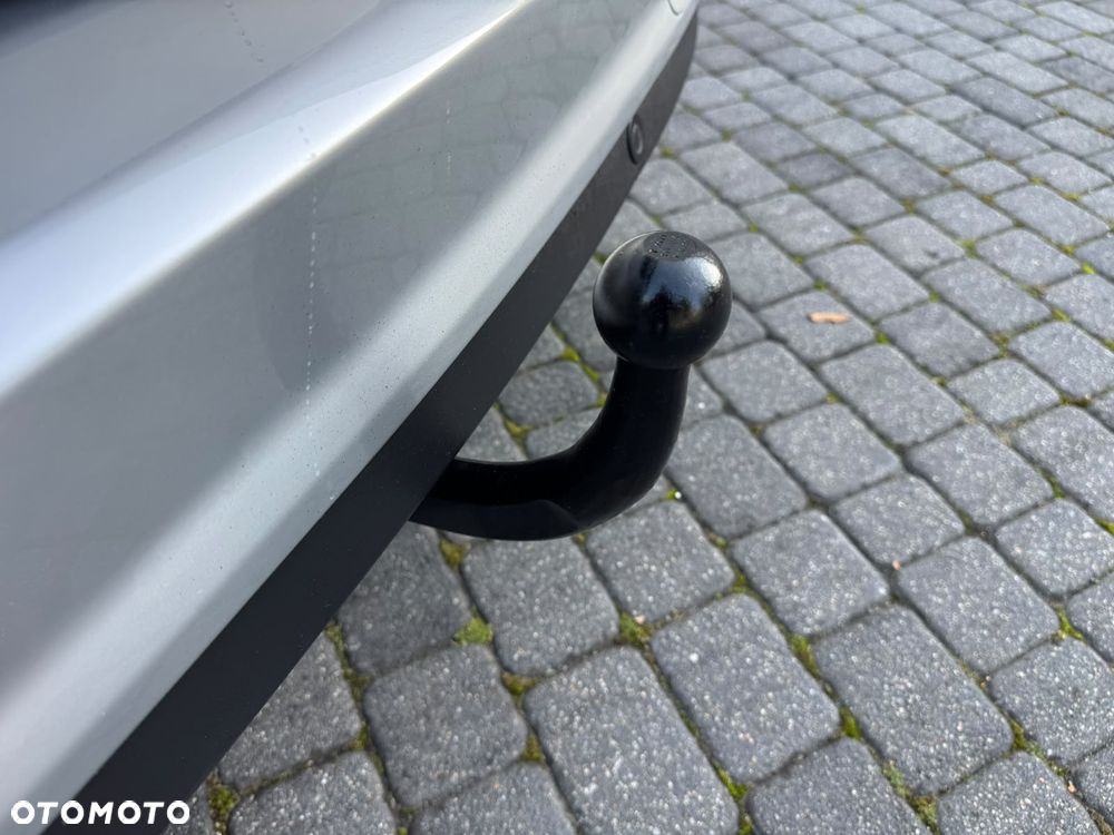 Ford Grand C-MAX - 28