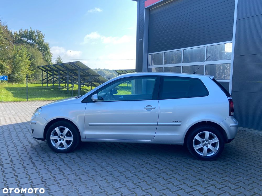 Volkswagen Polo 1.2 Tour Edition - 4