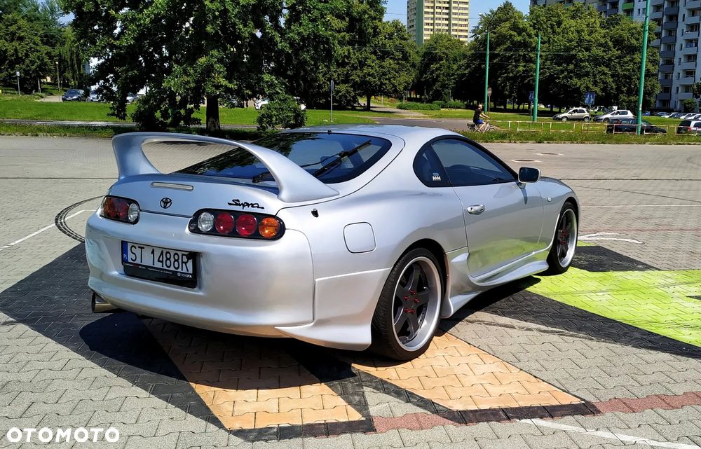Toyota Supra - 6