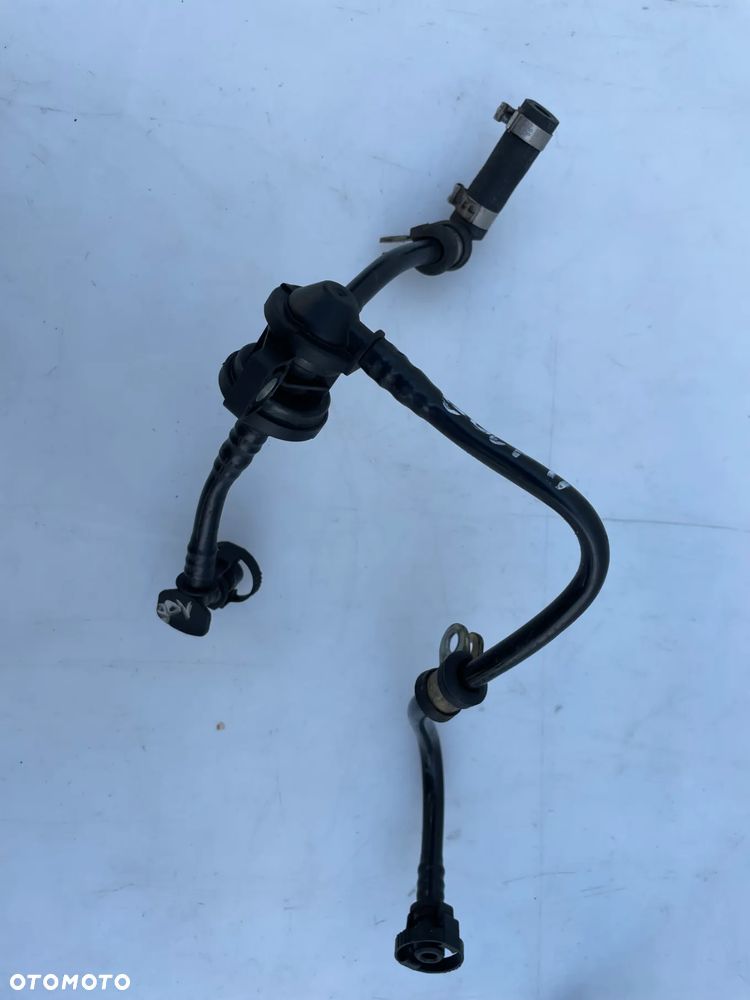 Przewód serwa vw Golf V Audi A3 8P 2.0TFSI 06F133781G - 1