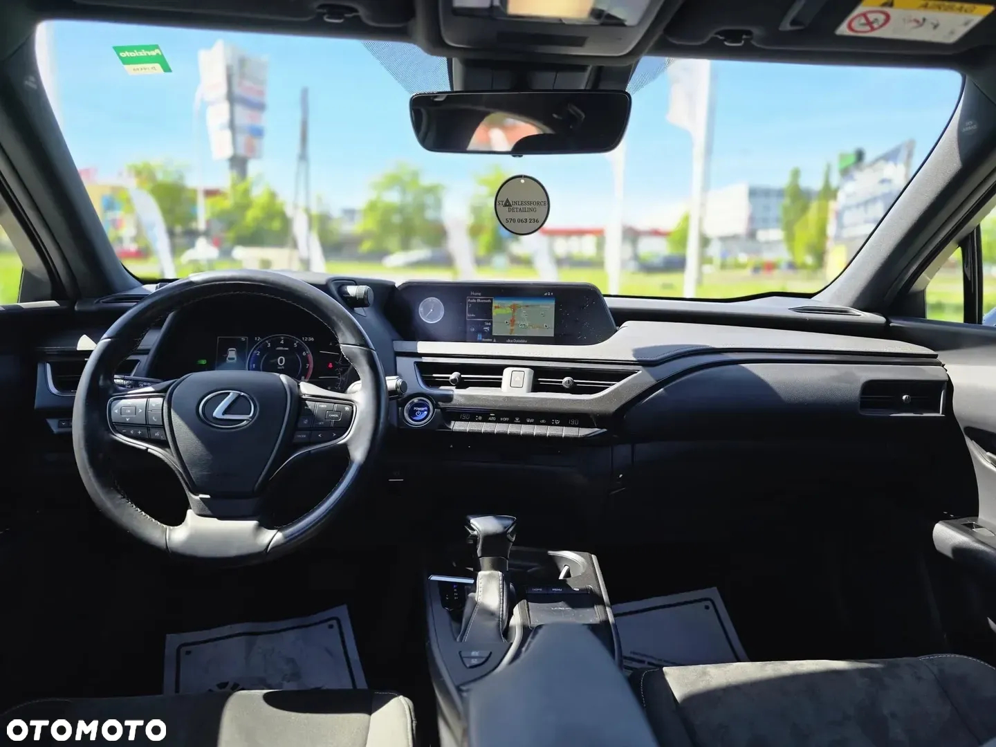 Lexus UX 250h Elegance 2WD - 7
