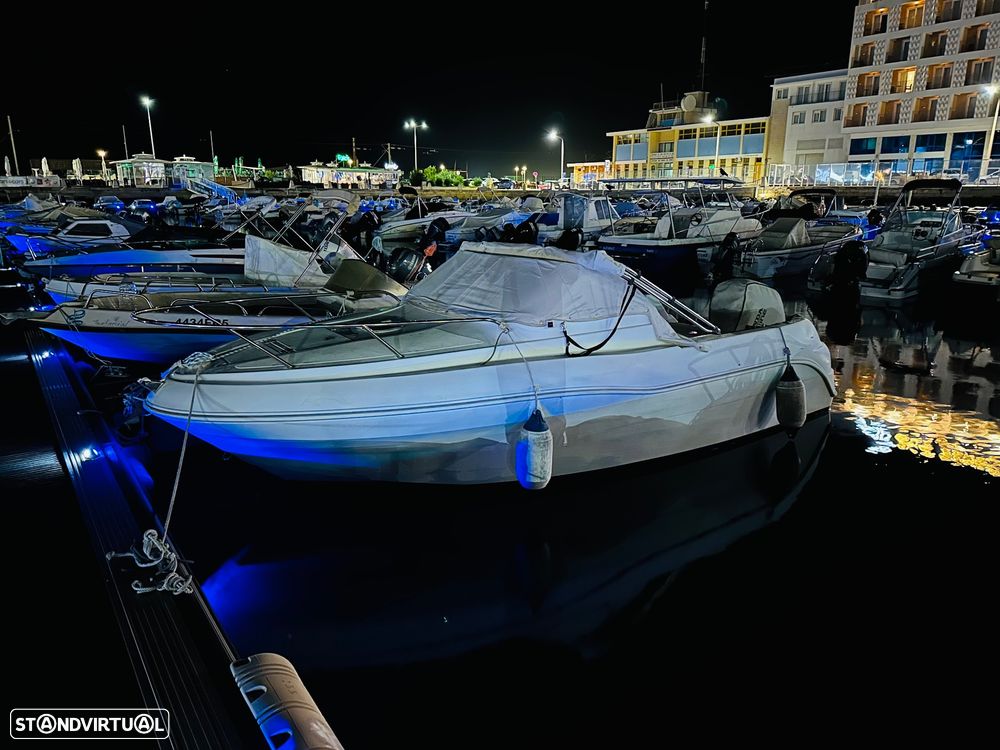 Quicksilver 590 Cruiser - 11