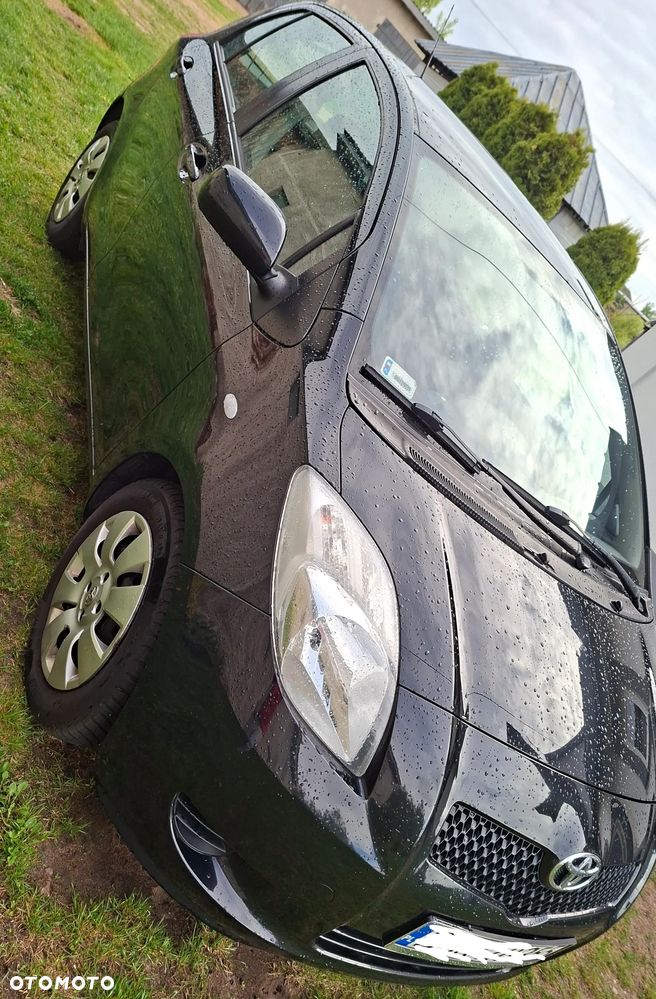 Toyota Yaris 1.3 Luna - 5
