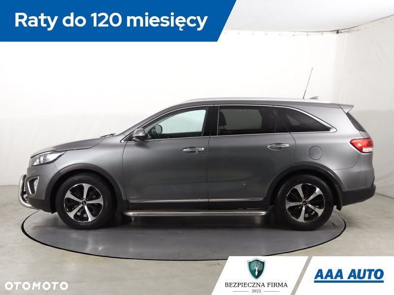 Kia Sorento - 4