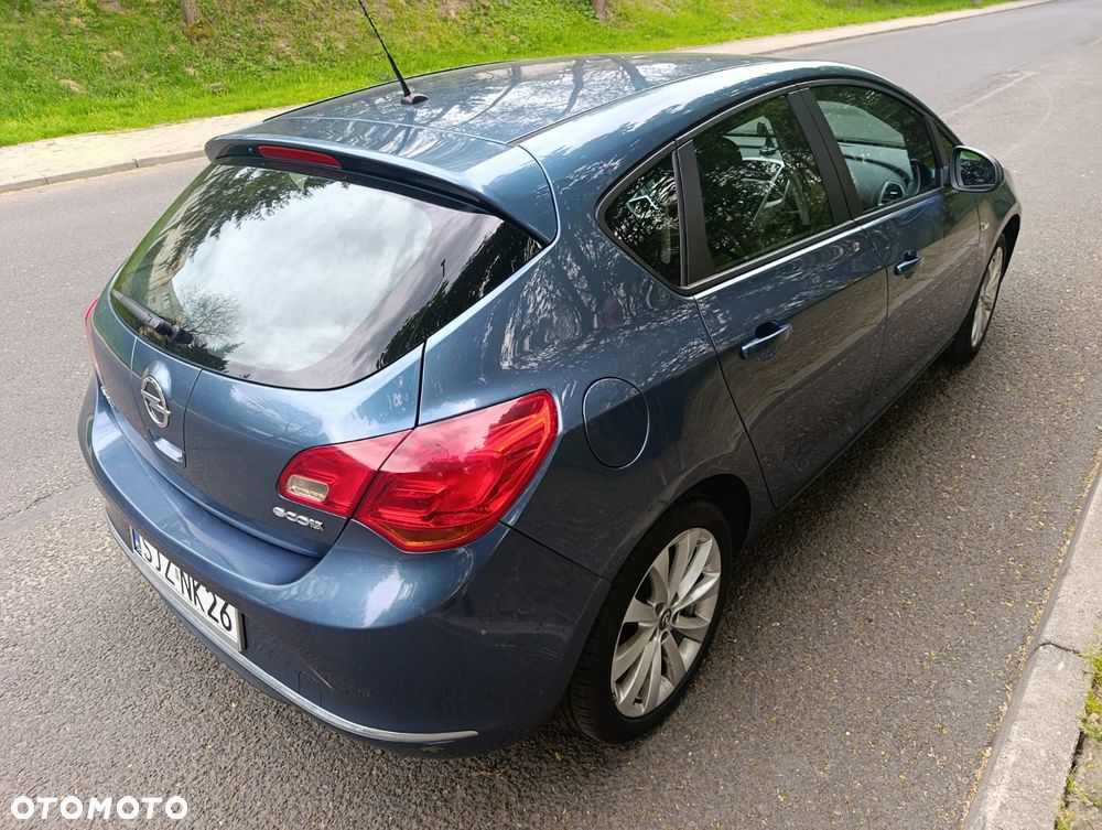 Opel Astra ver-1-4-ecoflex-start-stop-active - 4