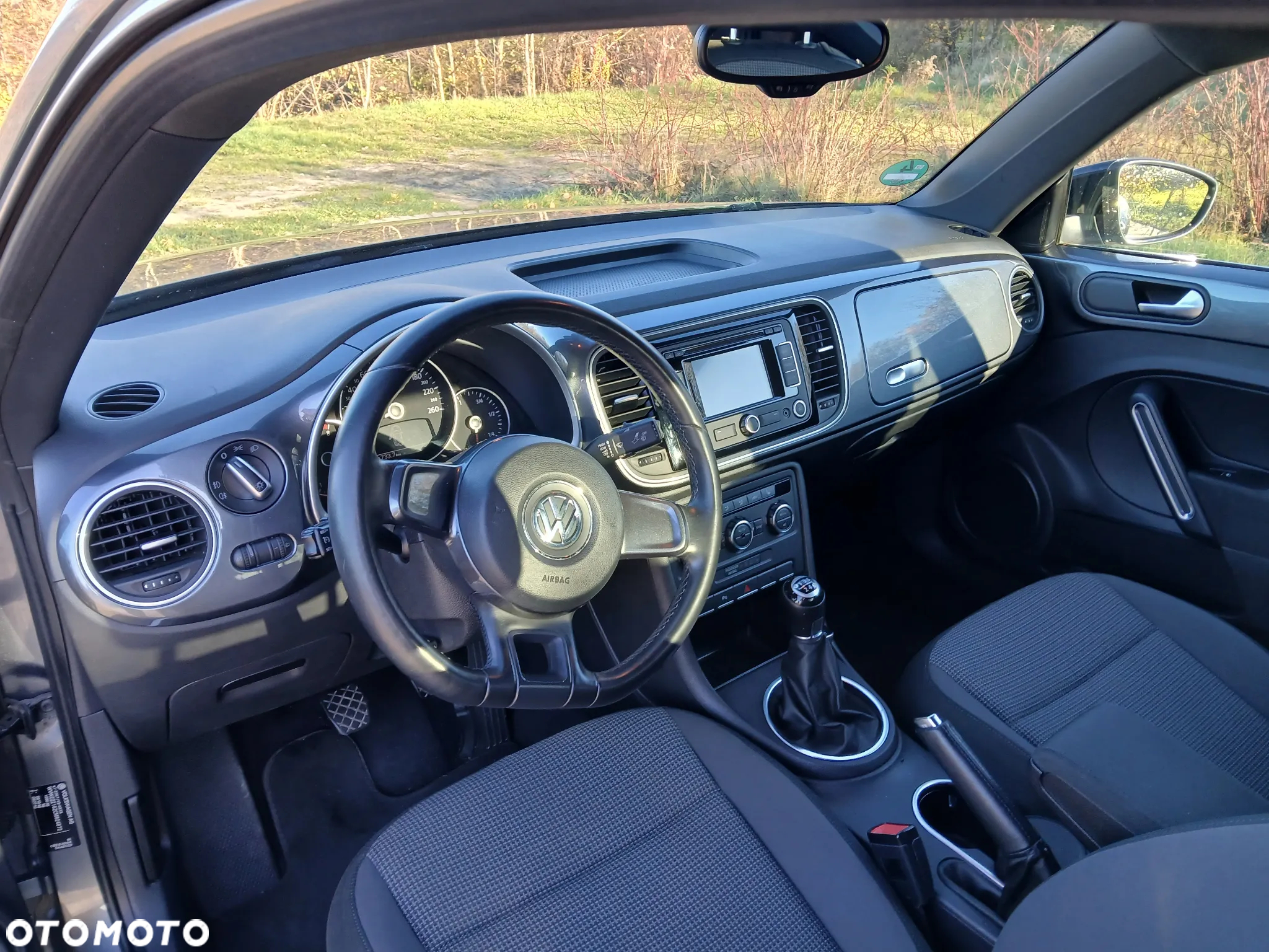Volkswagen New Beetle - 10