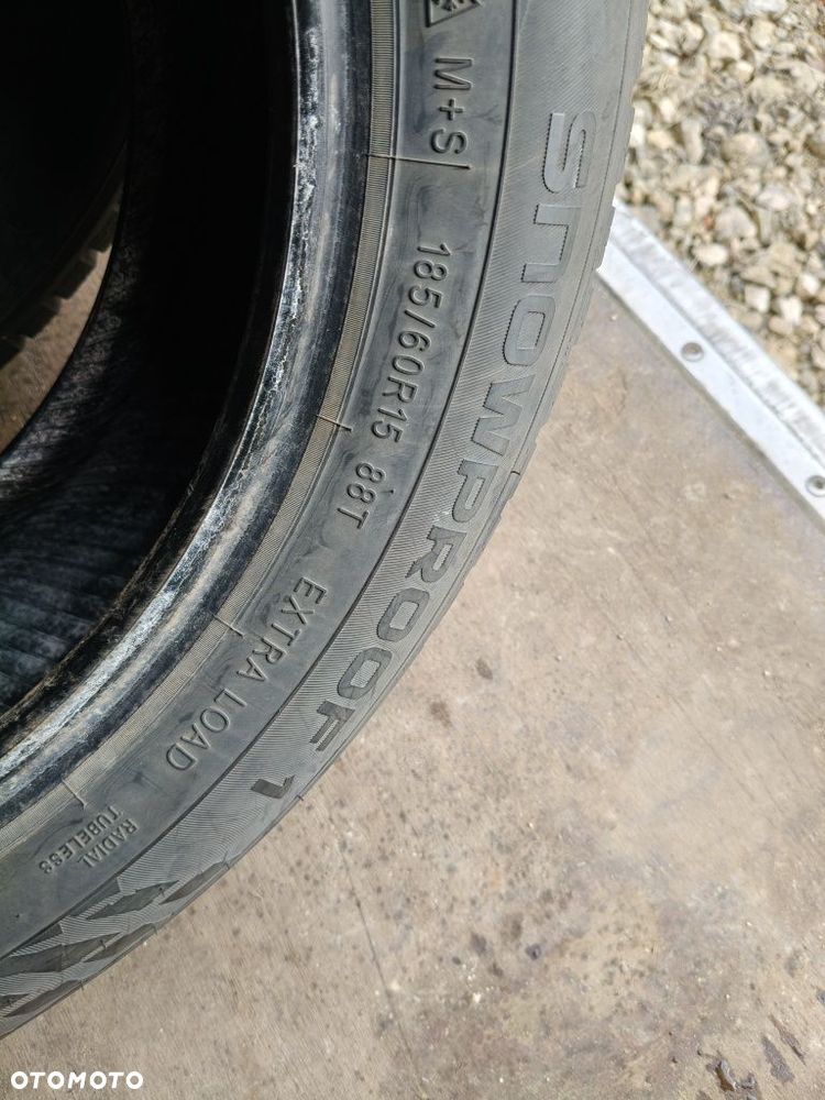 Opony 185/60 R15 Nokian 2023r - 6