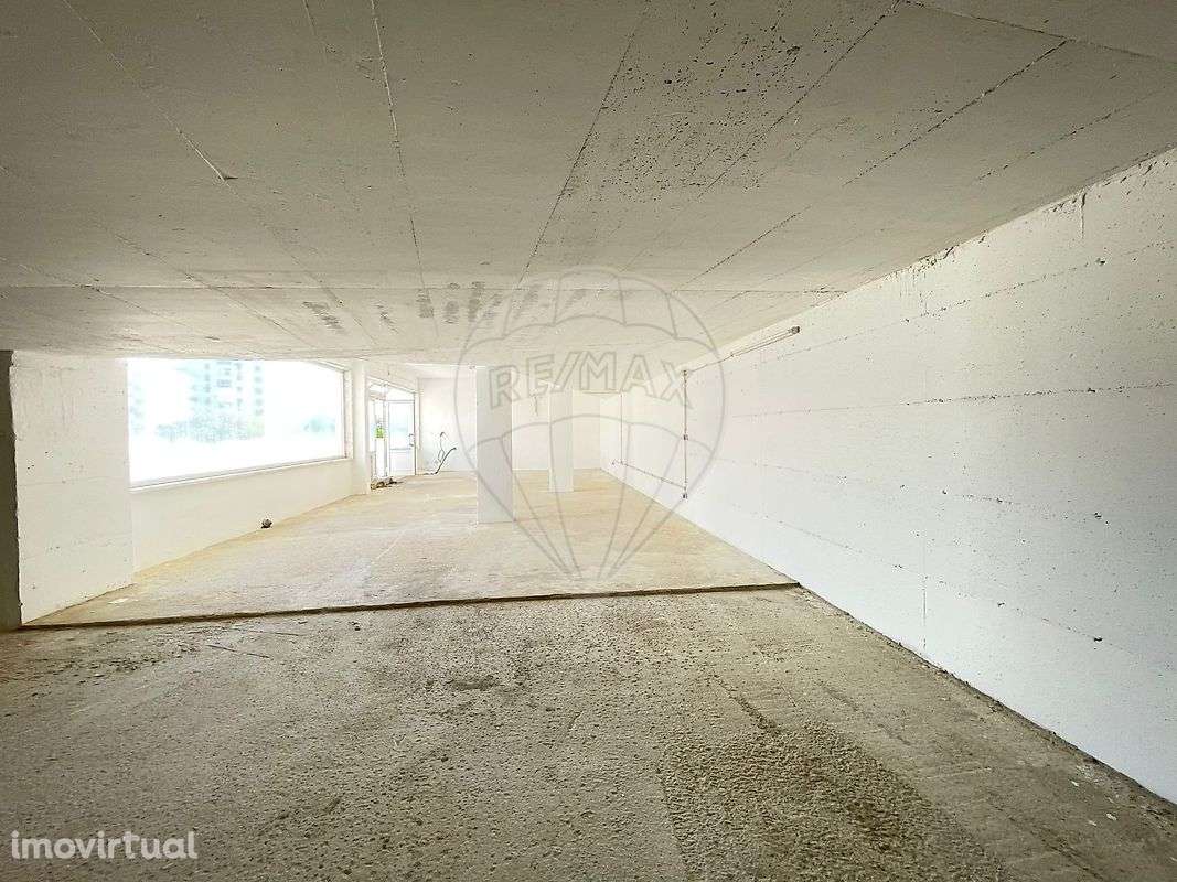 Loja  para arrendamento - Grande imagem: 5/12