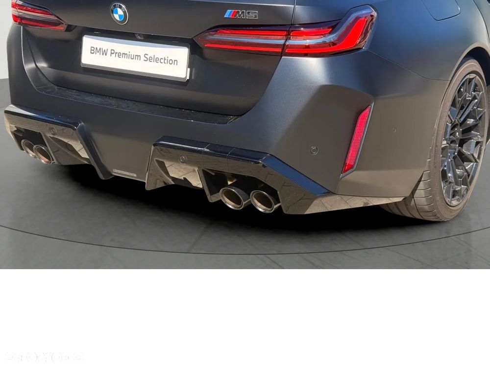 BMW M5 - 12