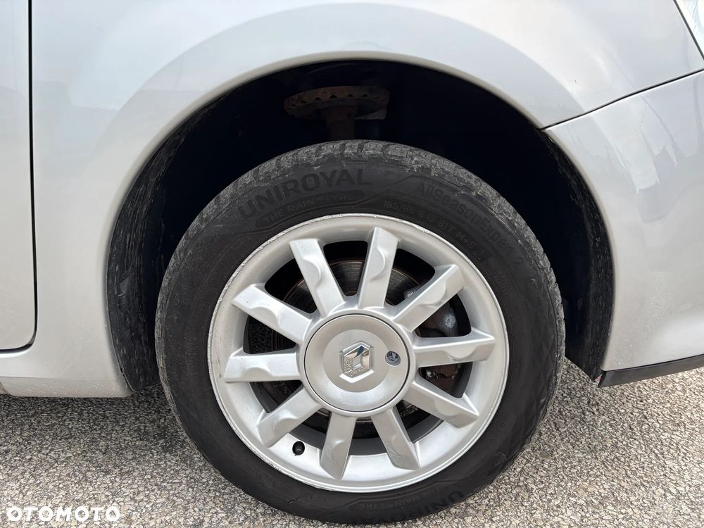 Renault Modus 1.2 16V Night and Day - 25