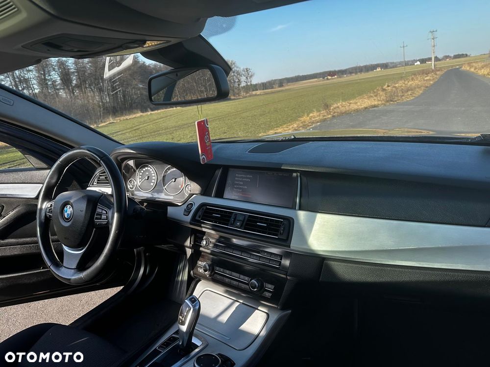 BMW Seria 5 520d Efficient Dynamics Edition - 22