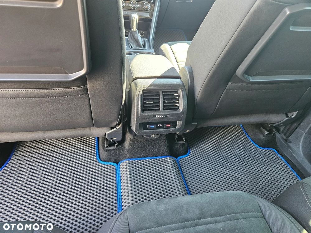 Volkswagen Touran 1.5 TSI EVO Highline DSG - 20