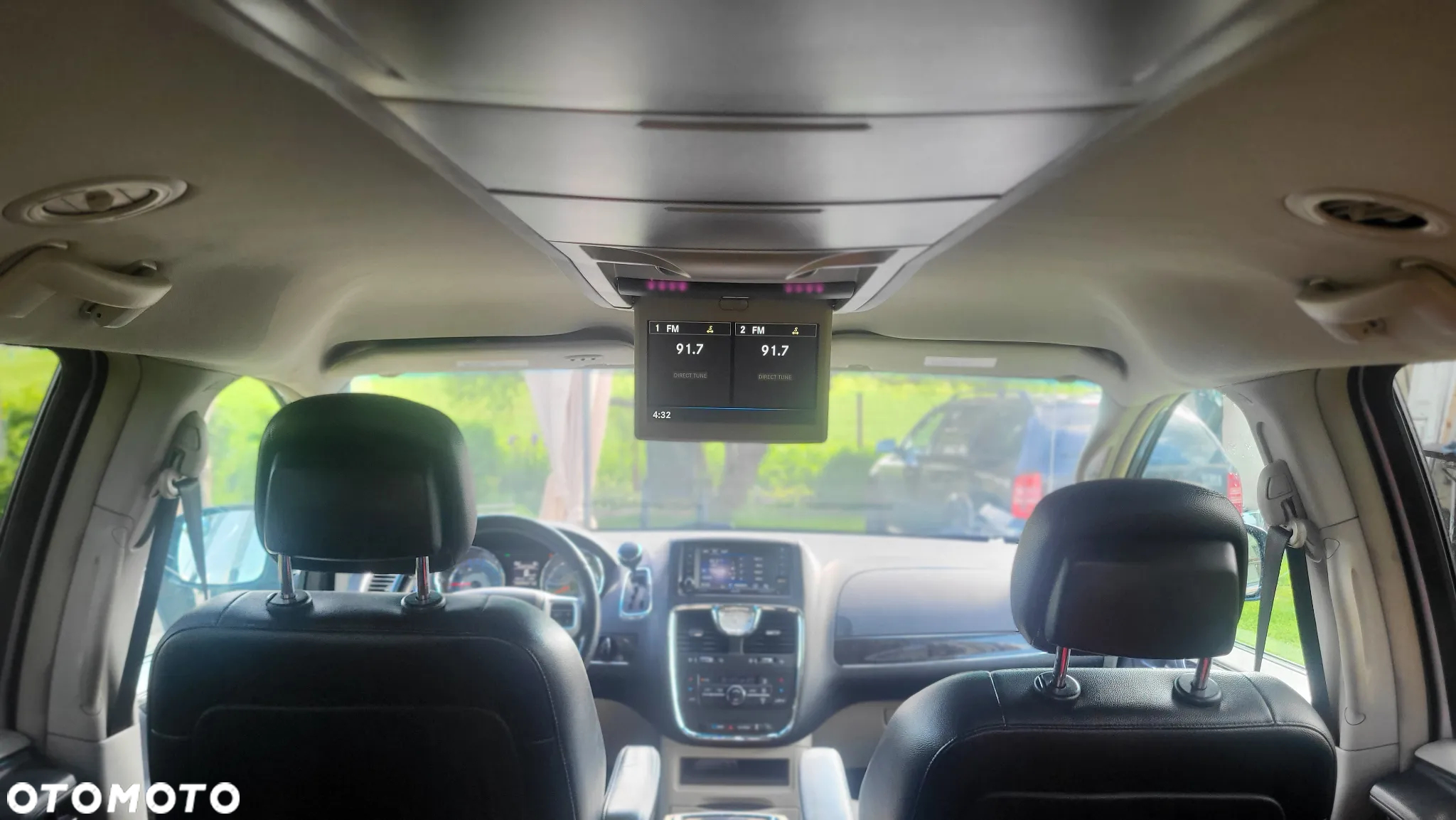 Chrysler Town & Country 3.6 Touring - 8