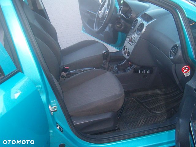 Opel Corsa - 20