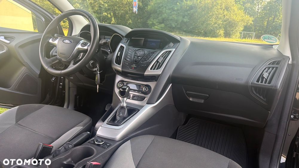Ford Focus 1.6 TDCi DPF Trend - 8